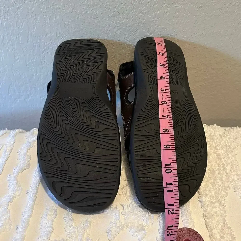 DOCKERS Newpage River Sandals Brn Sz 11M Memory Foam Adjustable Straps DK225295